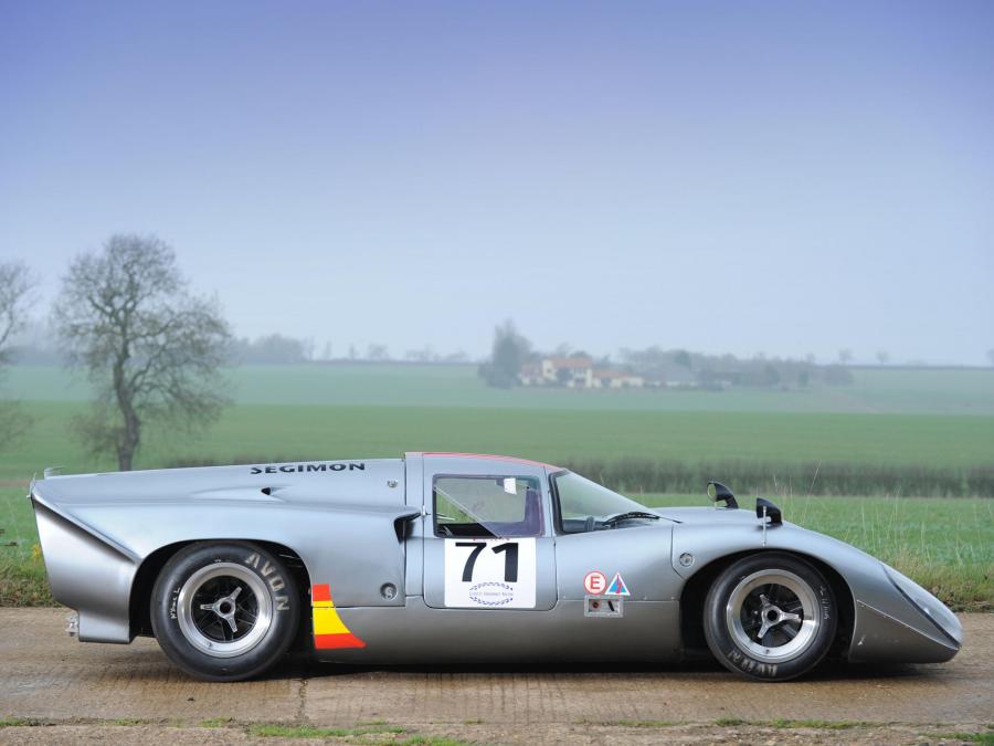  Lola T70GT (Mk IIIB) 1969 года  (фото 12 из 19)